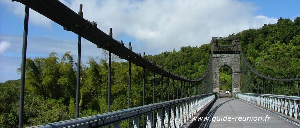 Pont de la rivière de l'Est à Sainte-Rose - La Réunion
