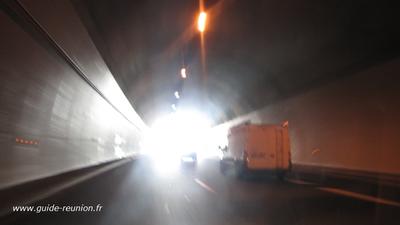 Tunnel Route des Tamarins (La Réunion)