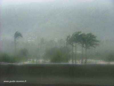 Cyclone à la Réunion (Illustration)
