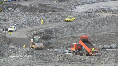 Quelques minutes avant l'ouverture du radier ce mardi 5 février 2013