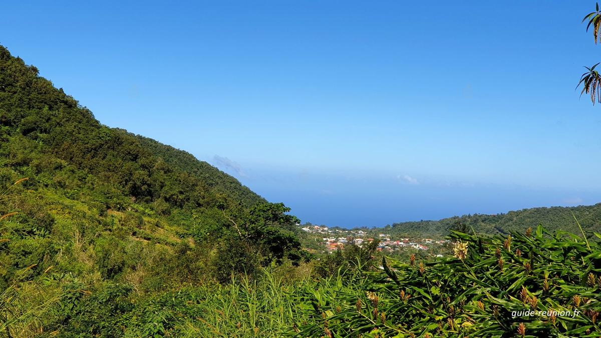 Plaine des Grègues : une allure de cirque naturel Plaine des Grègues : une allure de cirque naturel