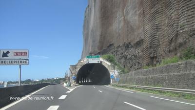 Tunnel de la Route du littoral à l'entrée Ouest de St-Denis