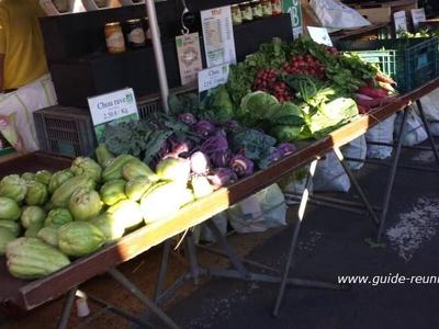 Marché forain à l'île de la Réunion