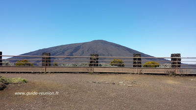 L'accès à l'enclos du volcan reste interdit pour travaux