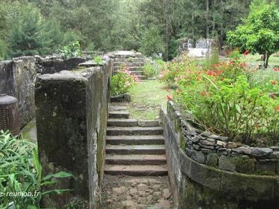 Anciens thermes de Hell-Bourg à Salazie