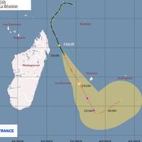 Prévision de tempête tropicale dans l'océan indien