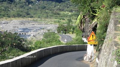 Photo des rampes côté Saint-Louis et du radier du Ouaki