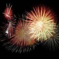 Nouvel an à Saint-Pierre avec feu d'artifices Nouvel an à Saint-Pierre avec feu d'artifices