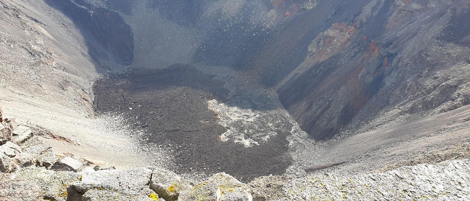 Randonnée Piton de la Fournaise - Cratère Dolomieu