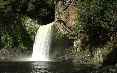 Cascade et bassin à La Réunion (974)