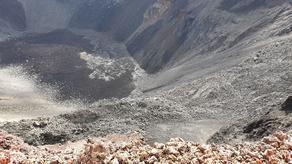 Dolomieu : Le cratère du piton de la Fournaise