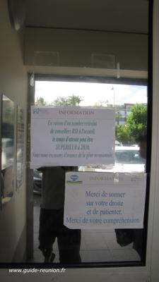 L'affiche à l'entrée du RSI de St-Pierre (Photo : Janvier 2012)