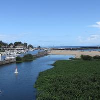 La ravine st-Gilles et la plage des roches noires